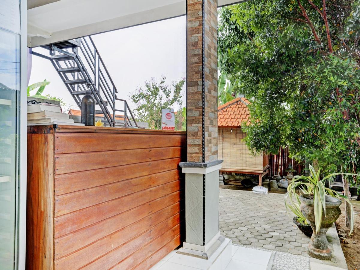 Oyo 90458 Pucuk Bali Guest House Canggu  Exterior photo