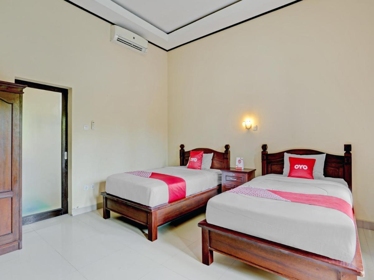 Oyo 90458 Pucuk Bali Guest House Canggu  Exterior photo