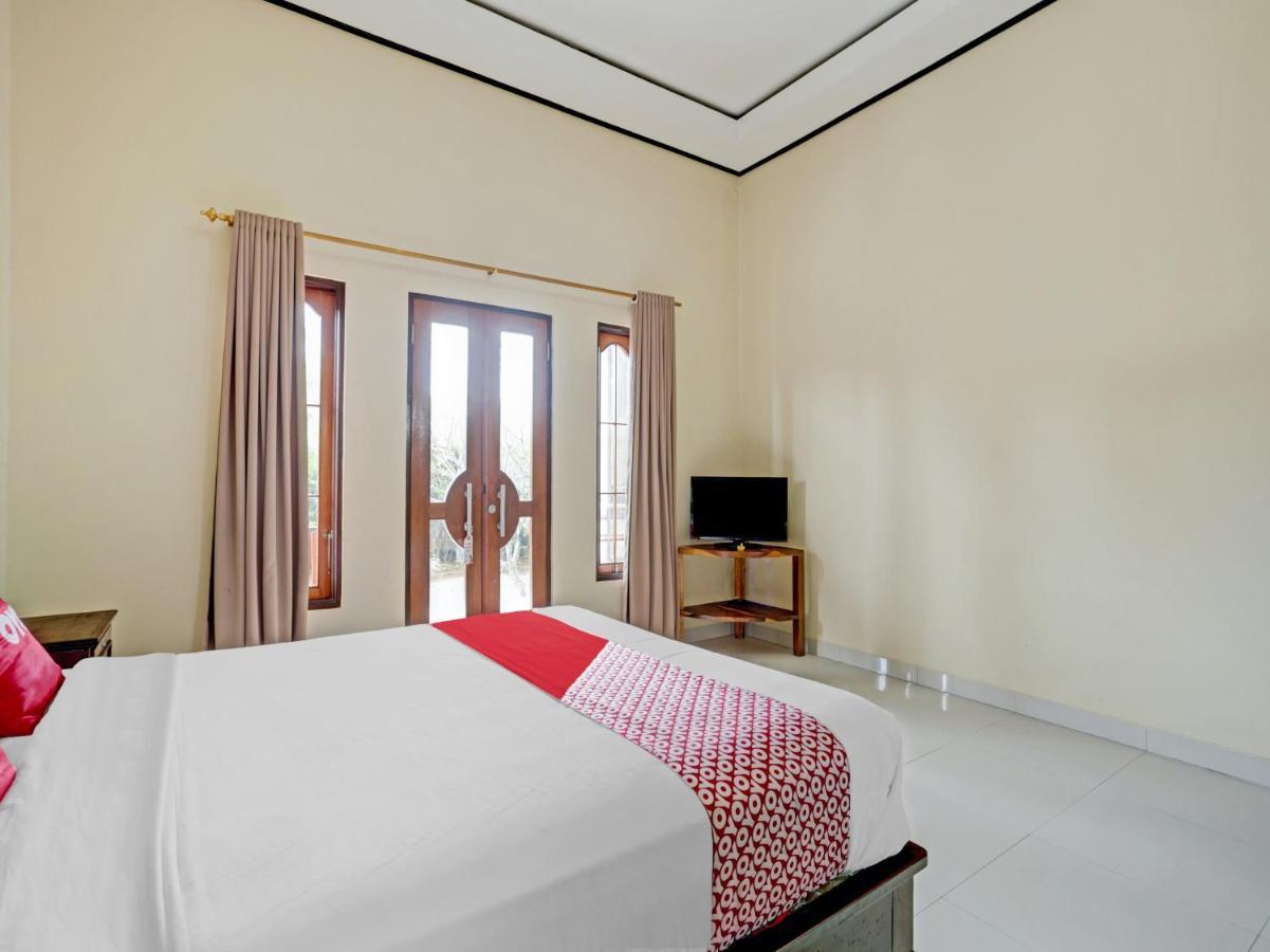 Oyo 90458 Pucuk Bali Guest House Canggu  Exterior photo